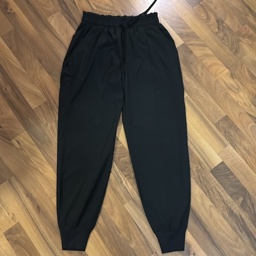 Abercrombie joggers.  Size small